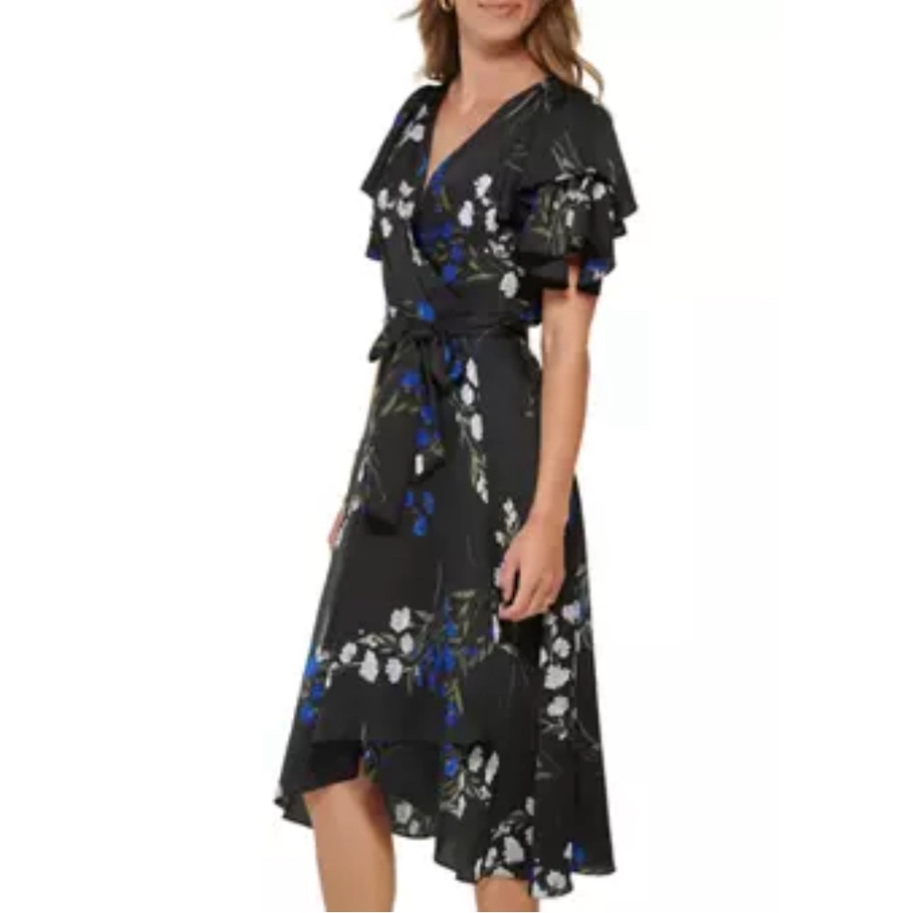 DKNY Women's Short Flutter Sleeve V-Neck Dress. New with tags, never worn.